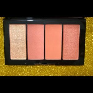 BNIB! NARS Cheek Palette in HOT FIX ☺️☺️☺️